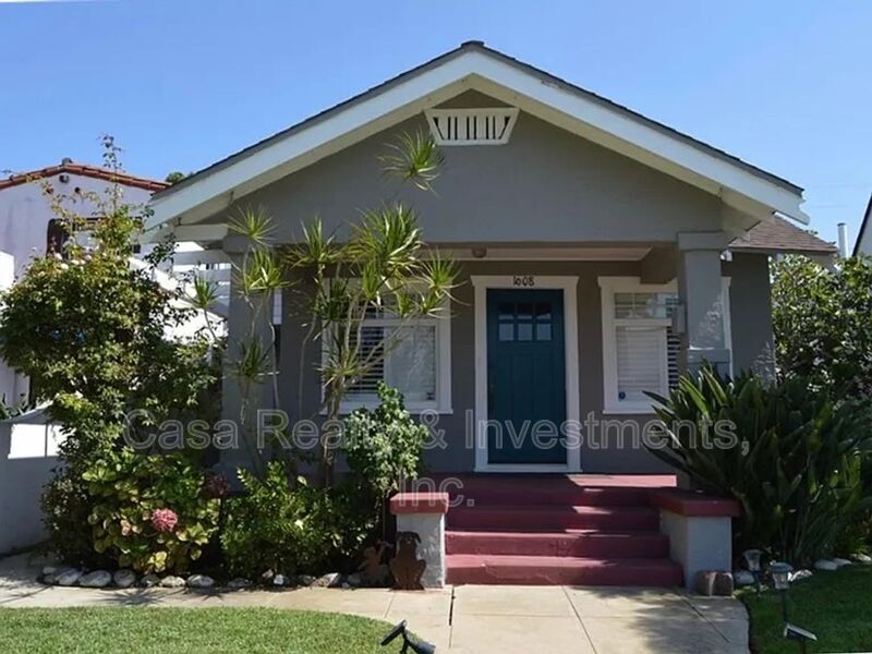 Torrance House: 1608 Post Ave