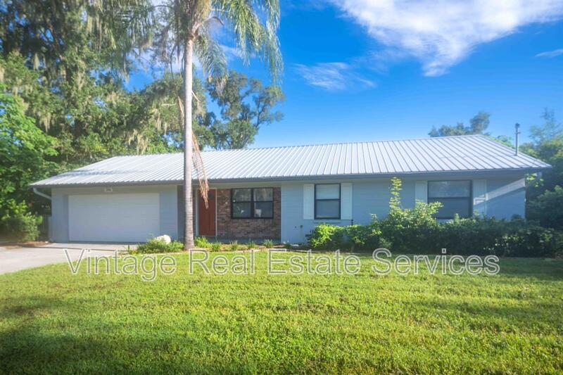 Brandon House: 206 James St