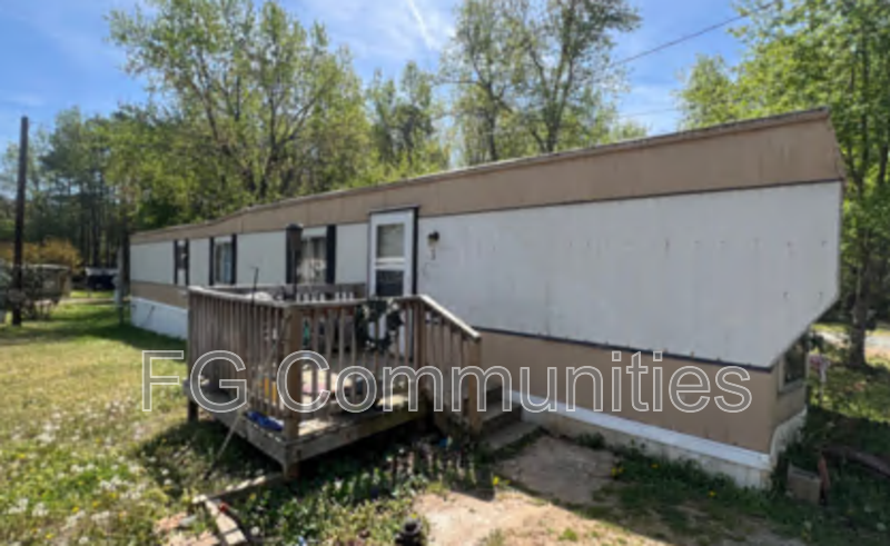 Gastonia House: 205 Tony Road