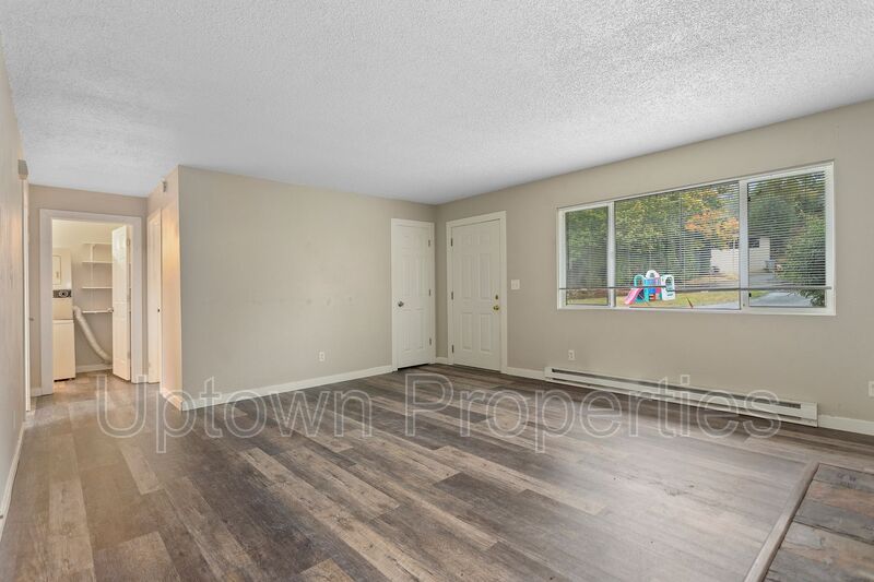 Sherwood House: 22745 SW Orcutt Pl