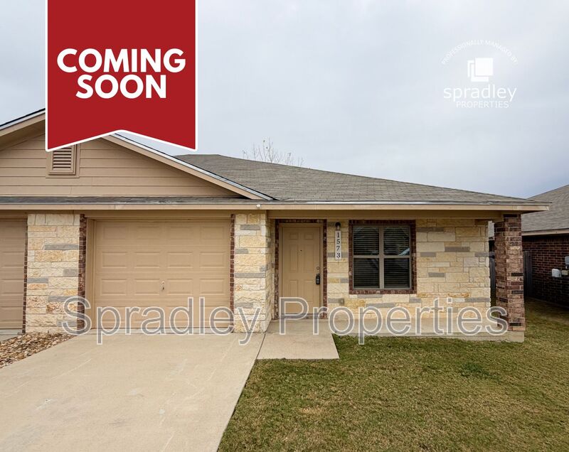 Belton Condo: 725 Laila Ln