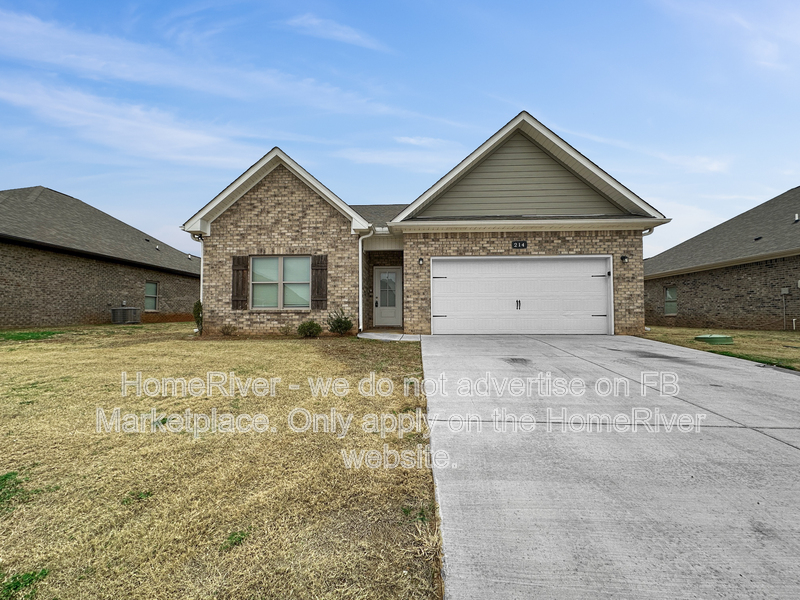 Meridianville House: 214 John Harold Dr