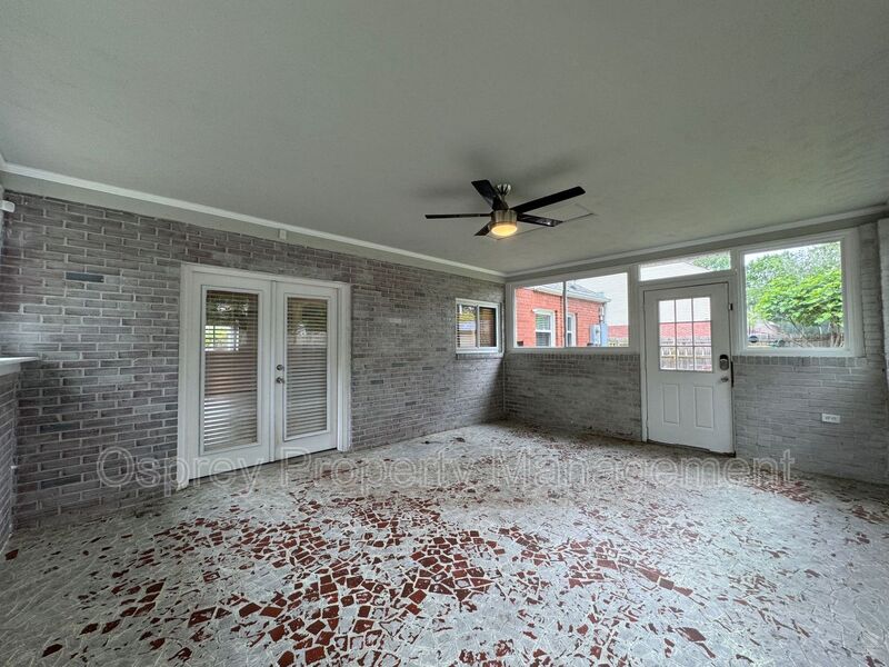Welcome to this beautiful Single Family Home!  - Photo 17