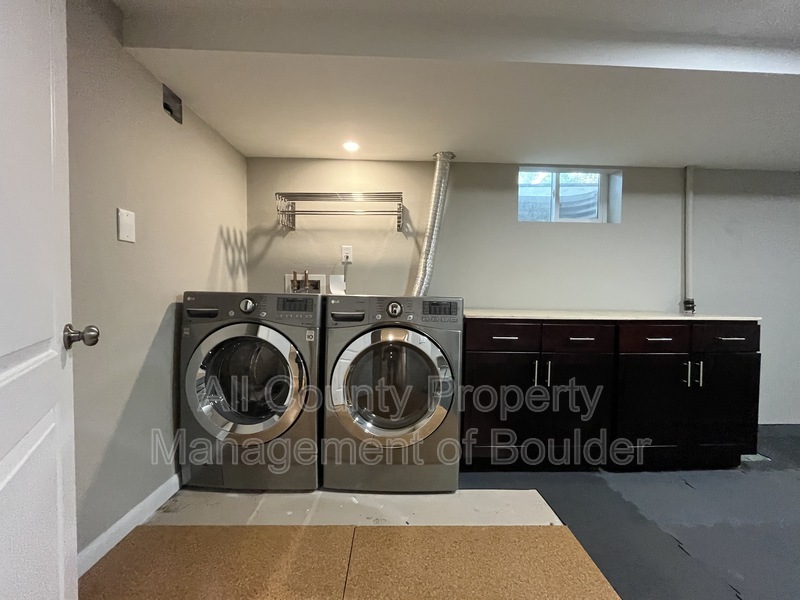 Boulder House: 2265 Floral Drive