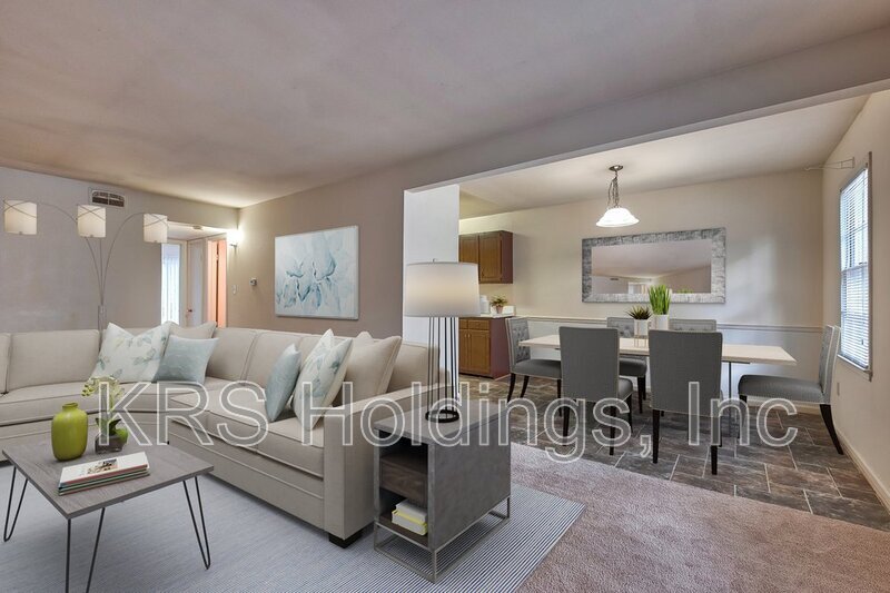 Gloucester Point Condo: 7732 Colonial Point Lane