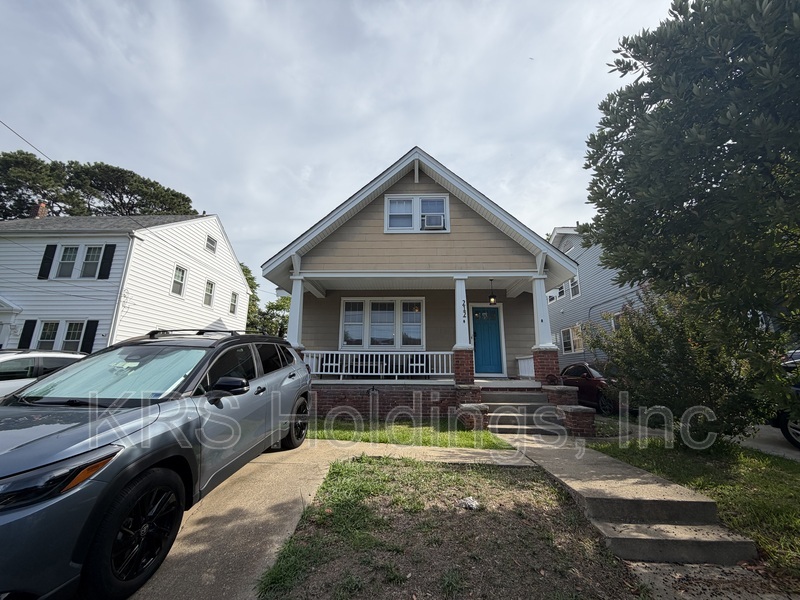 Norfolk House: 212 Maryland Ave
