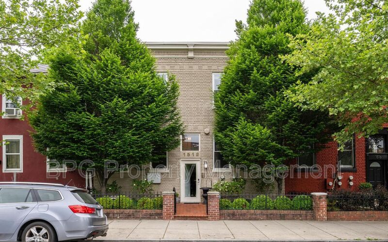 Washington Condo: 1512 10th St NW