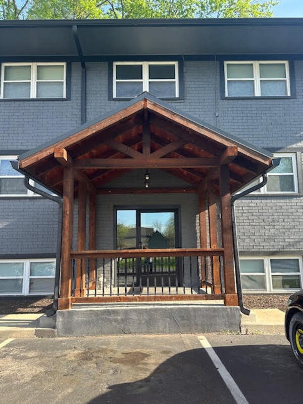 Franklin Condo: 401 N. Main Street