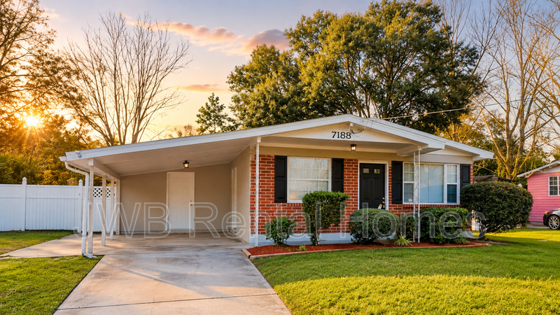 Jacksonville House: 7188 Koleda Dr
