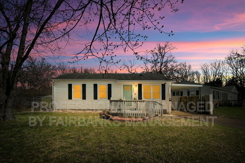 Grandview House: 1200 E. 136th Street