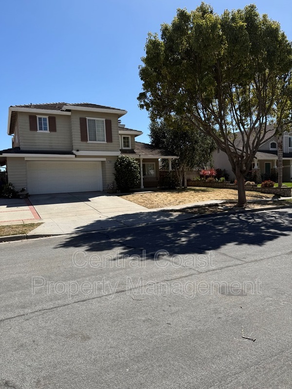 Salinas House: 1938 Harvard Court