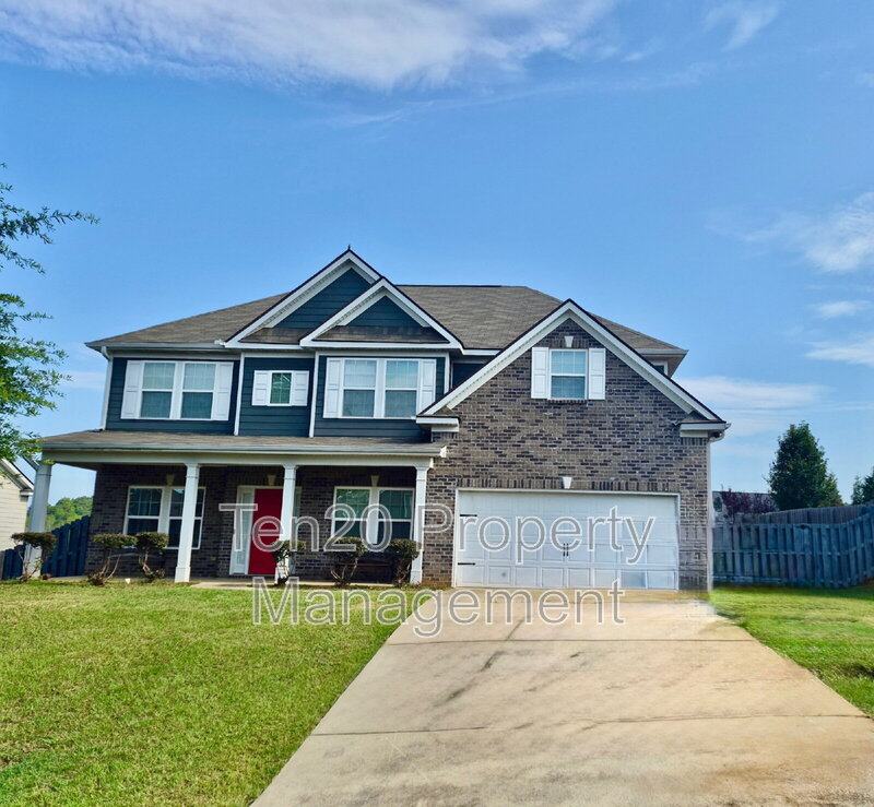 Columbus House: 5037 Lexington Lane