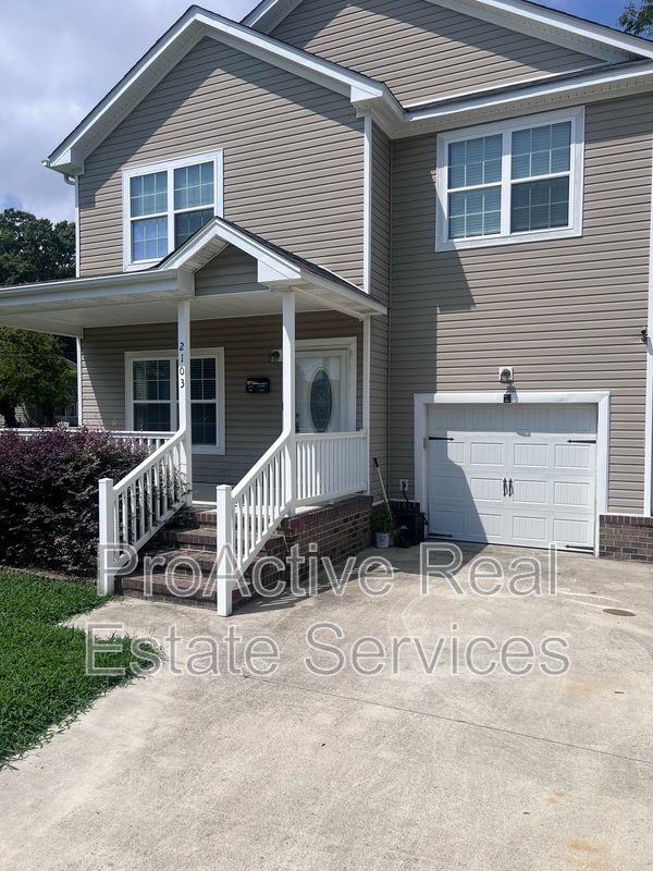 Hampton House: 2103 shell road