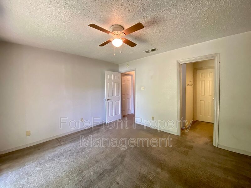 14525 Clovelly Wood San Antonio TX 78233 - Photo 3