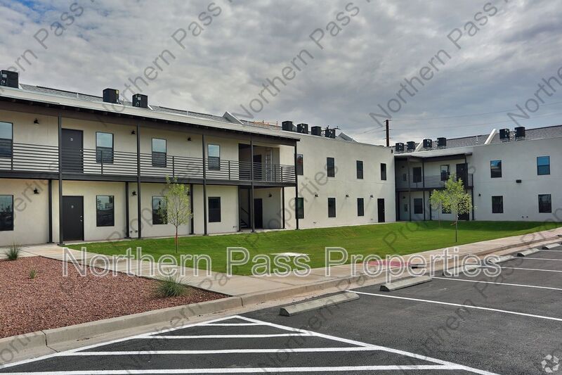 El Paso Condo: 1061 Ranger Trail