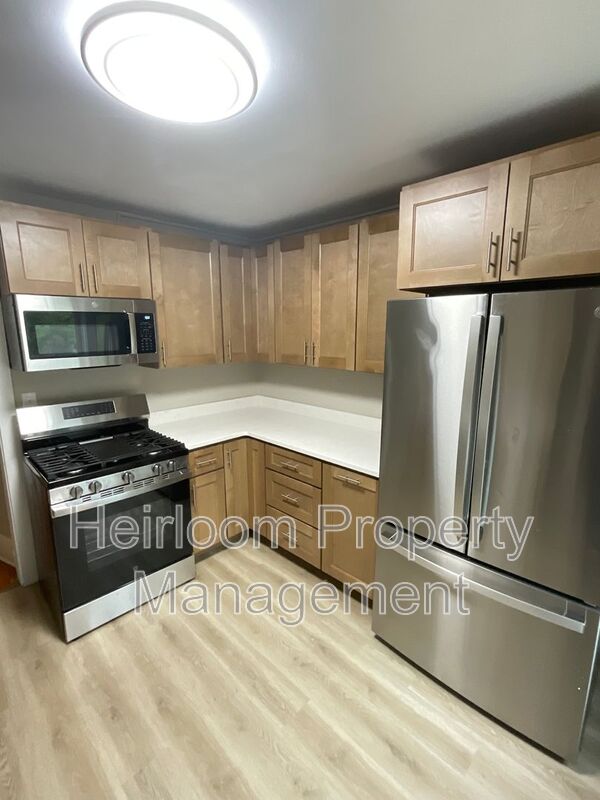 Duluth Condo: 601 Woodland Ave