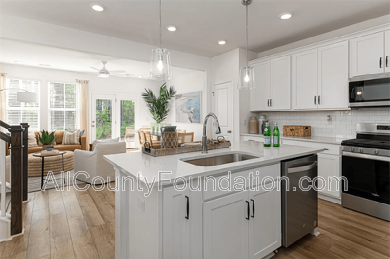 Main Rental Photo 11