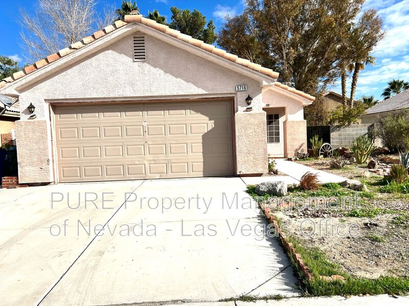 Las Vegas House: 5716 Grand Entries Way