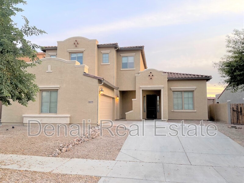 Surprise House: 16039 W Christy Drive