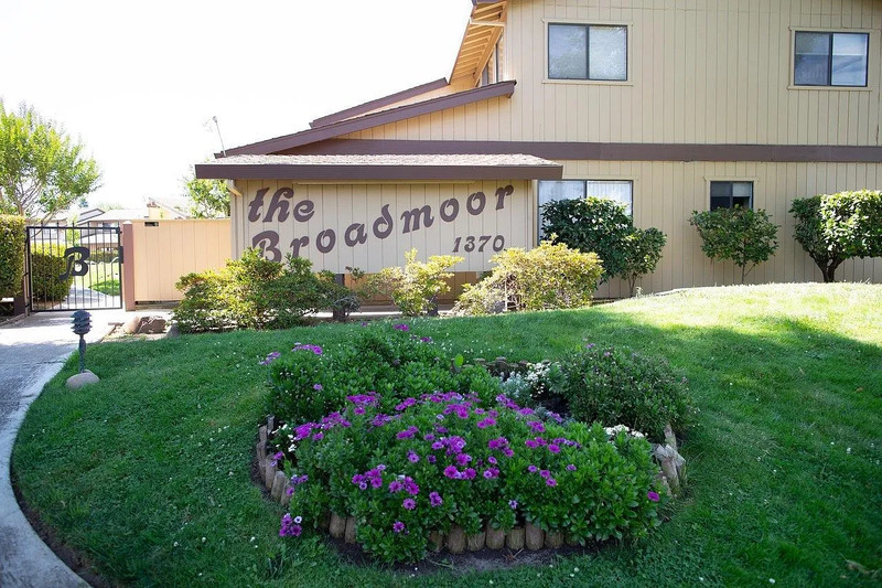 Yuba City House: 1370 Dustin Dr