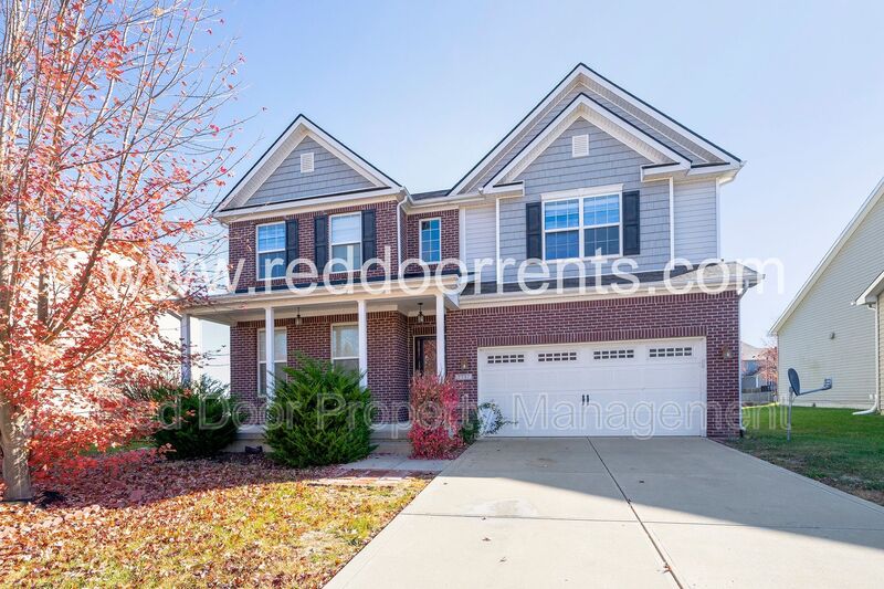 Zionsville House: 7737 Solomon Drive