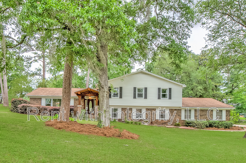 Tallahassee House: 3086 Waterford Drive