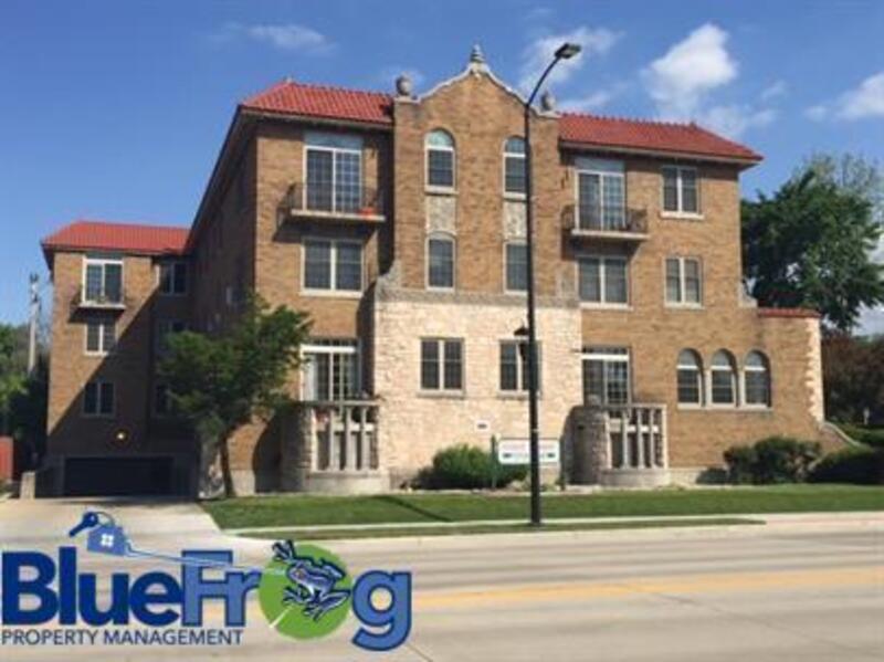 Green Bay Condo: 425 S Monroe Ave - 1c