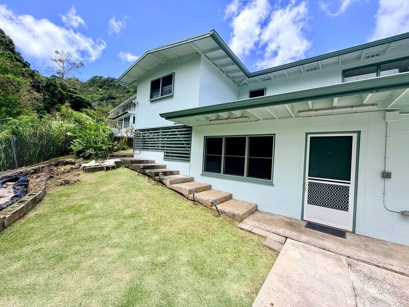 Honolulu Condo: 1638 Ala Mahina PI