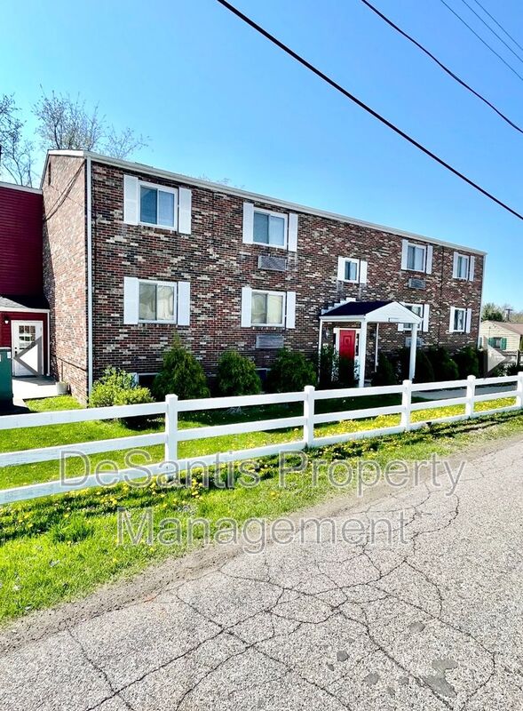 Baden Condo: 946 Carle Street