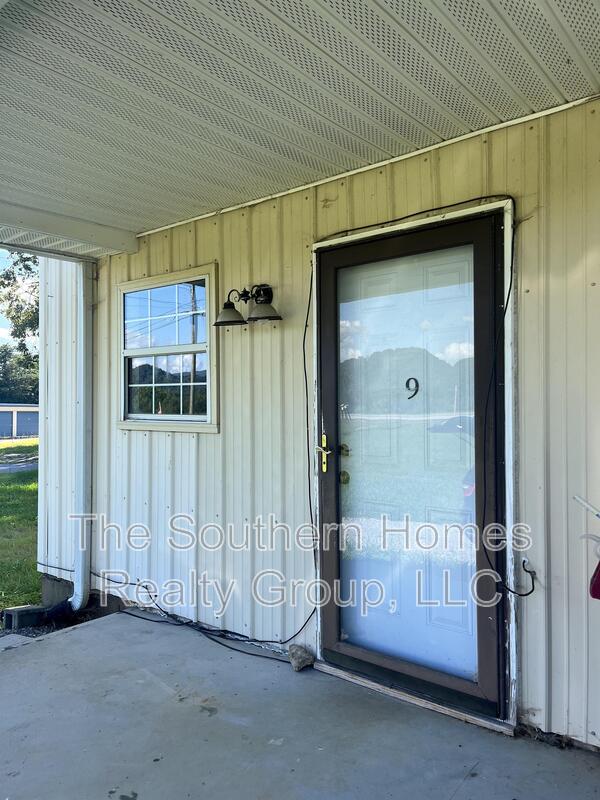 Etowah Condo: 2427 Highway 411 N