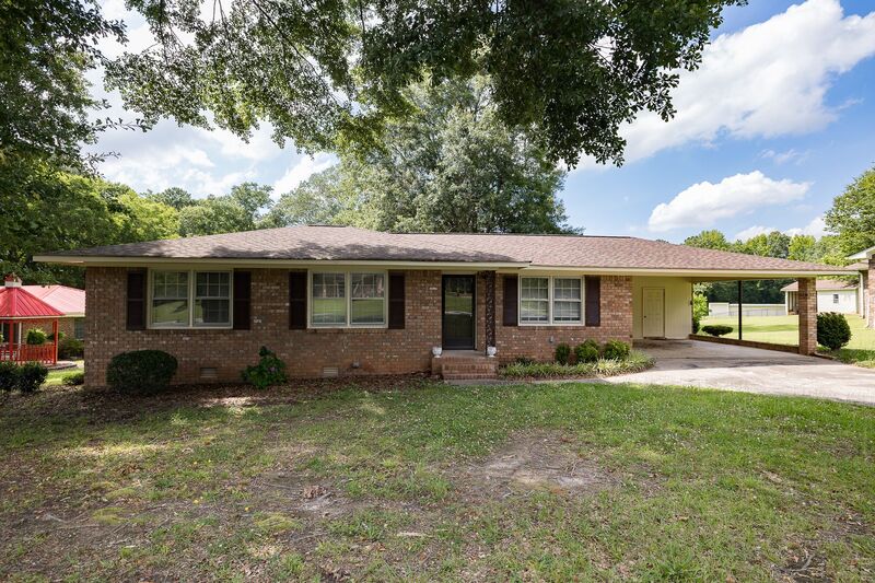 Winterville House: 145 Smithonia Road