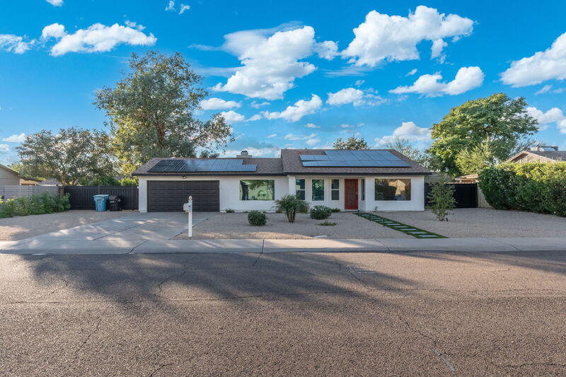 Phoenix House: 14410 North 42nd Place