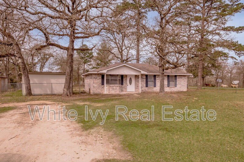 Huntsville House: 4 Barre Ln
