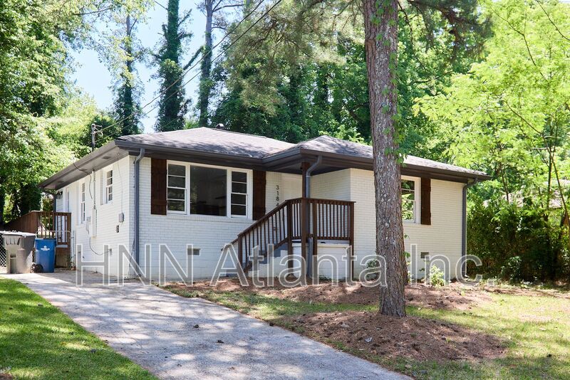Atlanta House: 3184 Pollard St