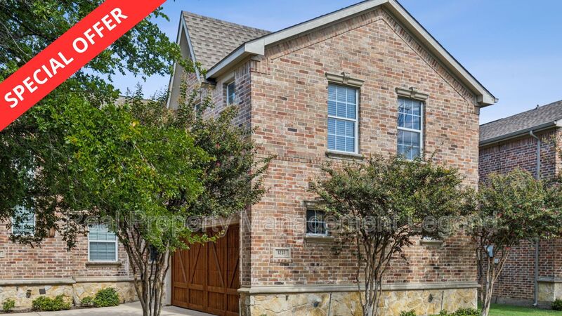 Coppell Townhome: 1231 Bethel School Court