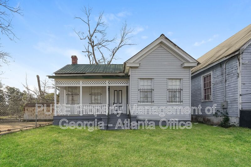 Augusta House: 312 walton way