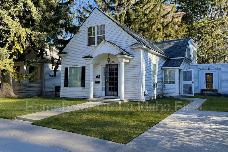 Idaho Falls Condo: 326 N Ridge Ave