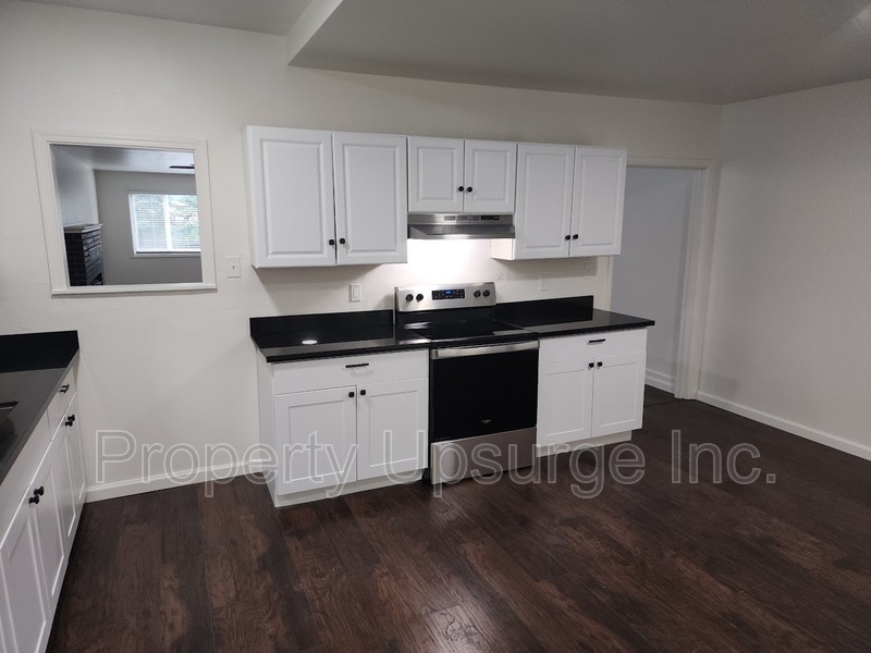 Request a Viewing for 2180 Kenyon Drive Tenant Turner