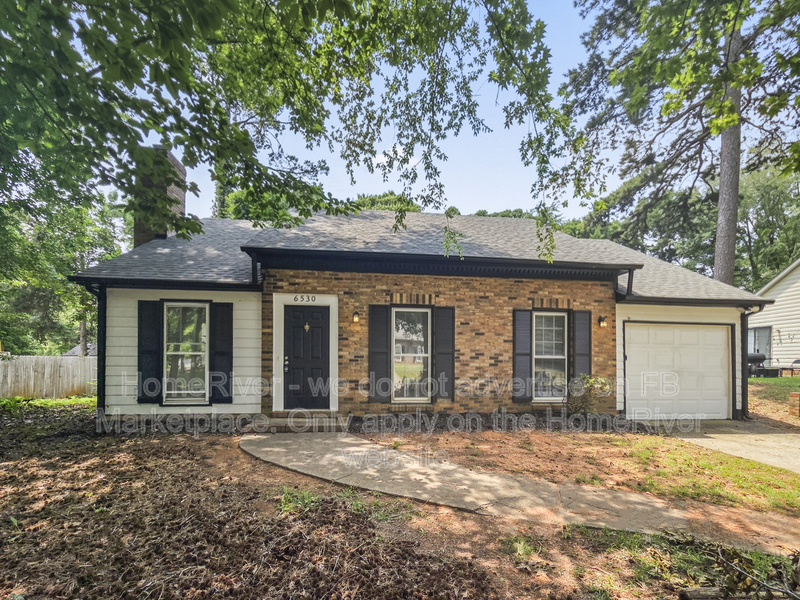 Charlotte House: 6530 Andora Dr