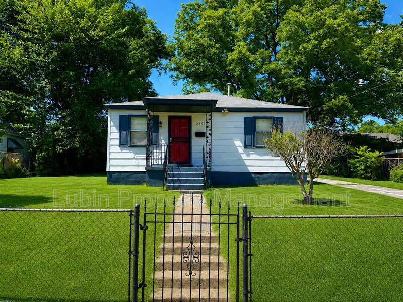 Memphis House: 2358 Zanone Ave
