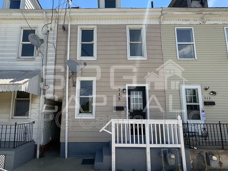 York House: 715 Vander Avenue