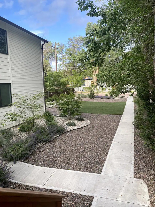 Colorado Springs House: 224 North Institute Street