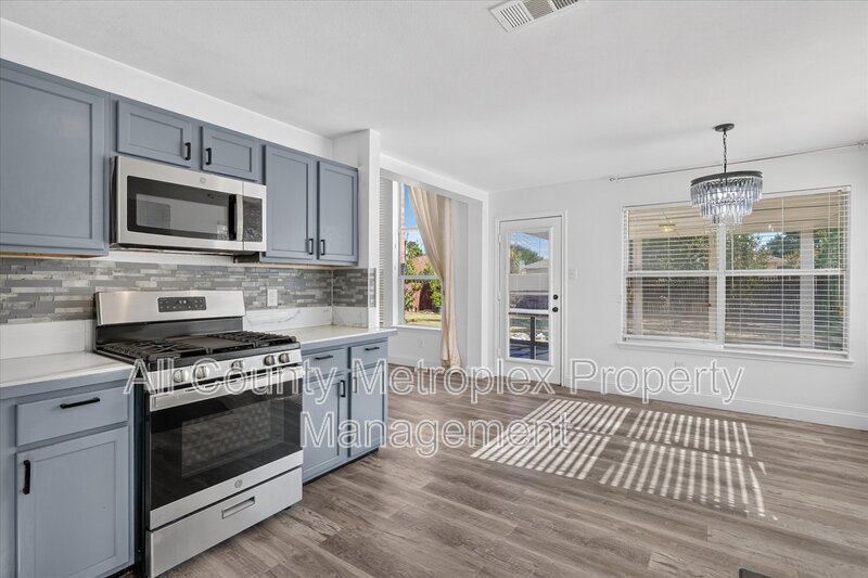 Main Rental Photo 4