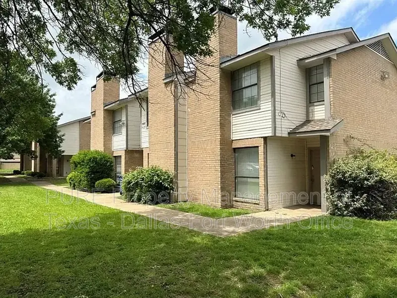 Dallas Condo: 8005 Rothington Rd