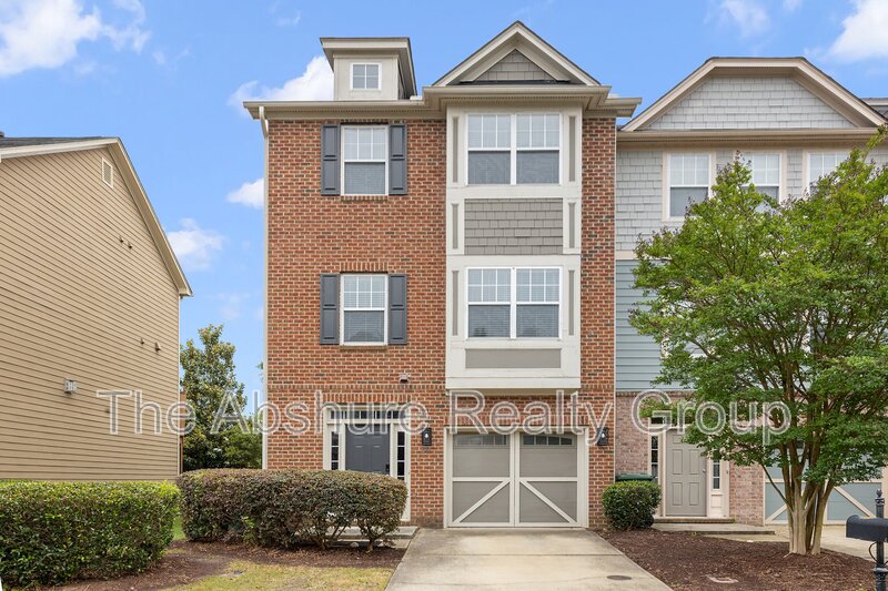 Cary Condo: 611 Carlton Commons Lane - 1