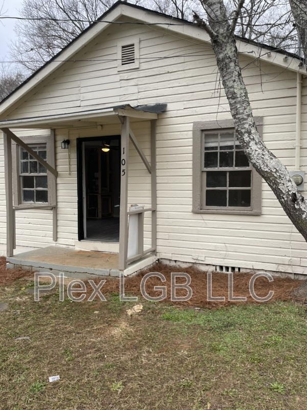 LaGrange House: 105 Butler Street