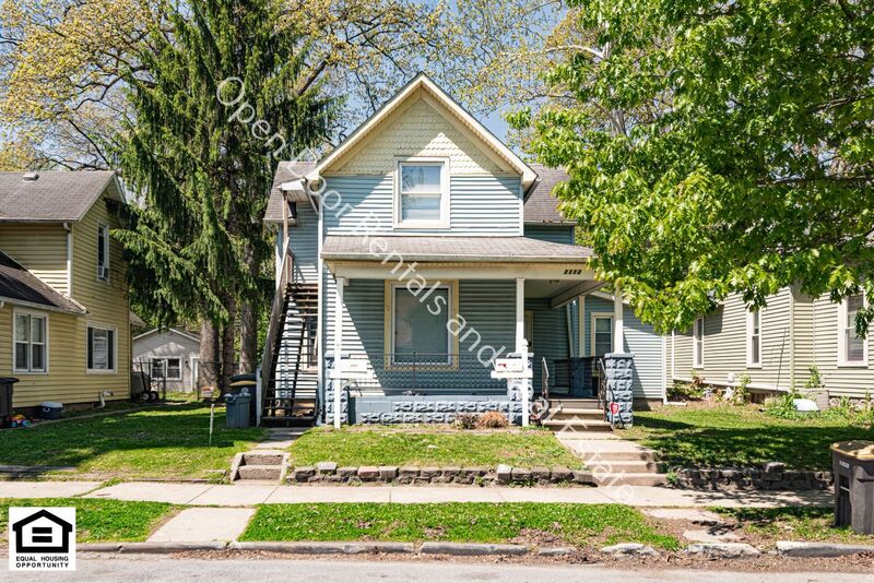 Fort Wayne Condo: 3112 1/2 Thompson St.