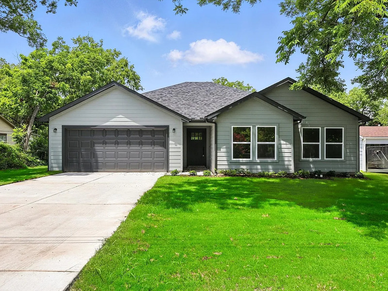 greenville House: 1004 Branch St