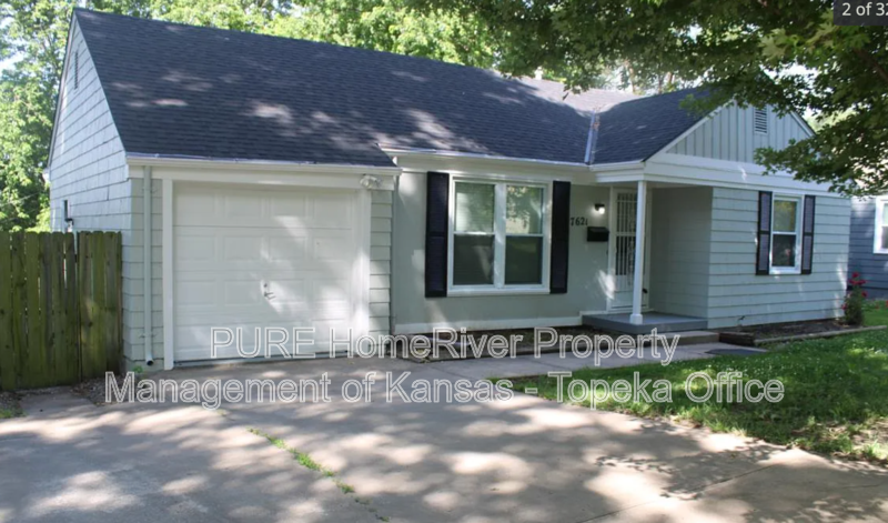 Kansas City House: 7621 Sni A Bar Rd