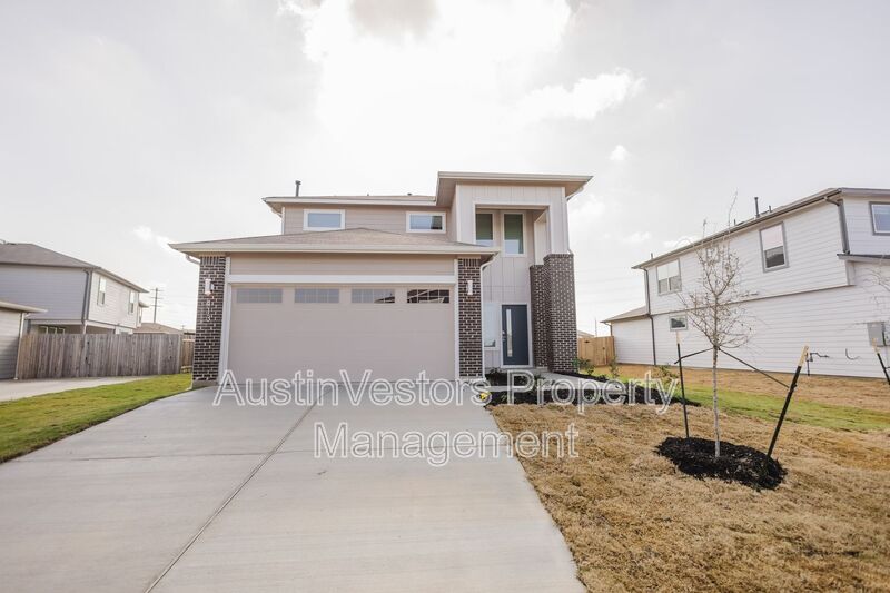 San Marcos House: 413 Millbrook Blvd